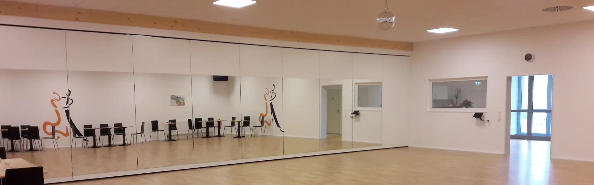 chiemgau-tanzschule-headerbild-saal